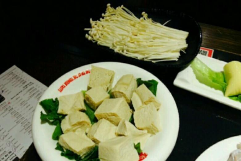 聚辣重庆麻辣火锅